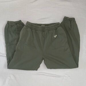 ROXY OLIVE SWEATPANTS